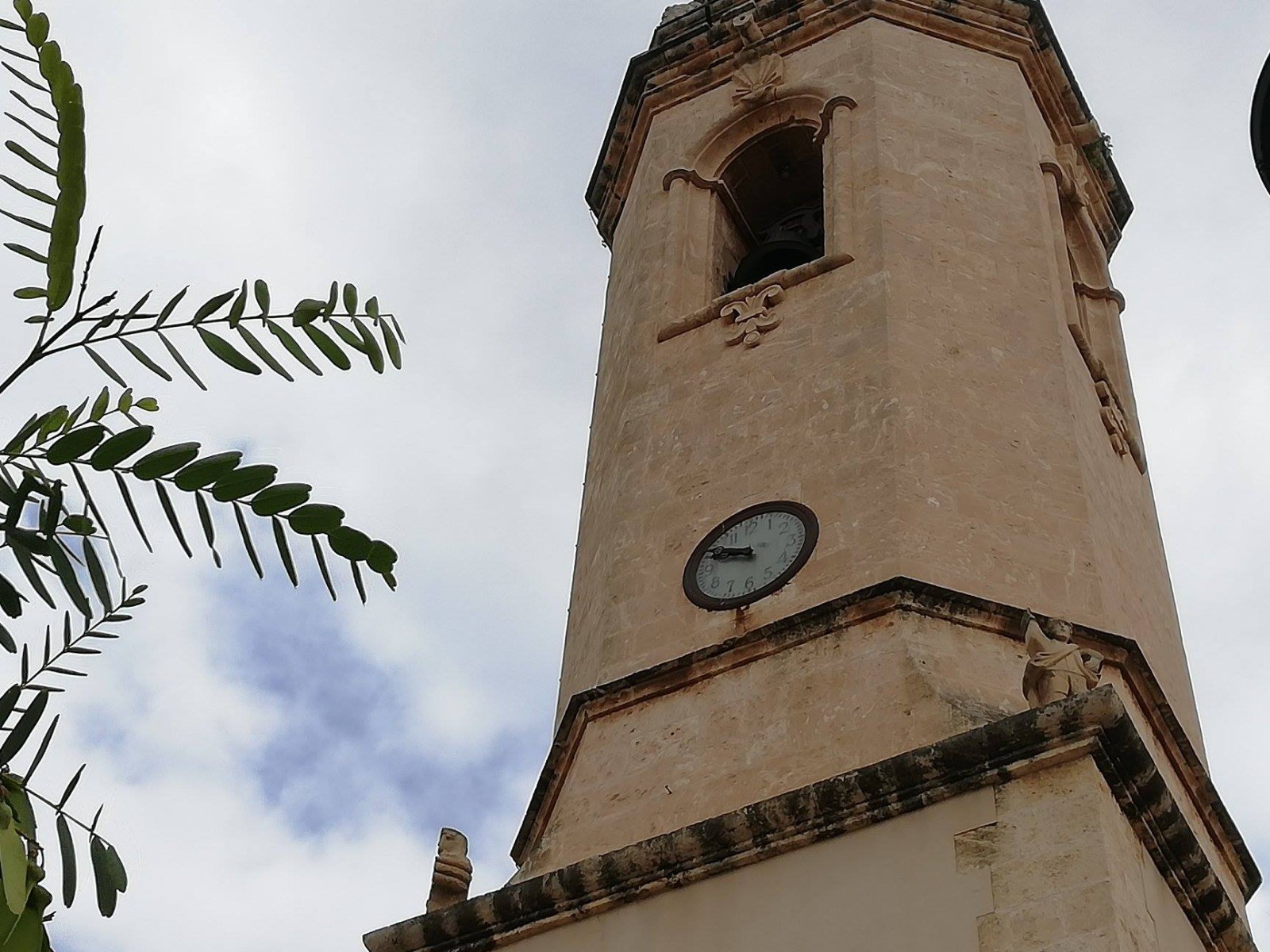 Es digitalitza el rellotge del campanar